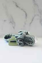 Load image into Gallery viewer, Silk Curl Set - Silver Sage

