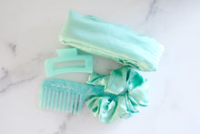 Load image into Gallery viewer, Silk Curl Set - Mint with comb
