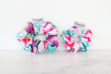 Load image into Gallery viewer, Somebudy to Love Swim Scrunchies
